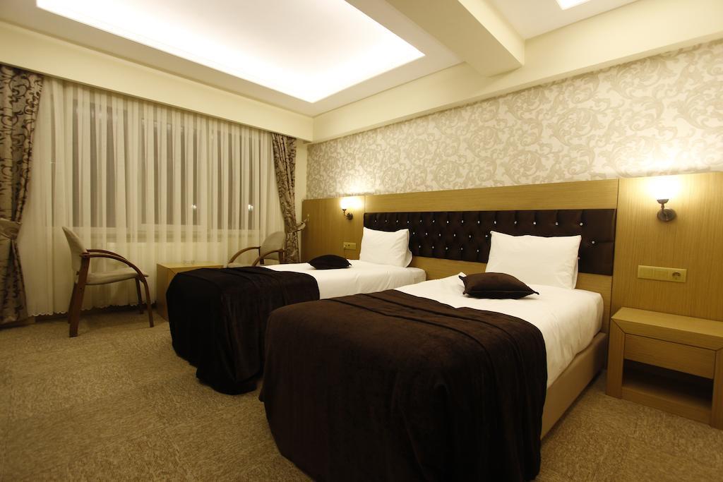 Soylu Hotel Bolu Esterno foto